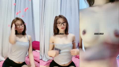 pinky or Jenny chindo
